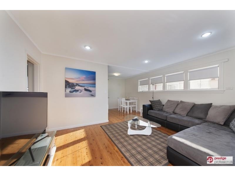 40 Brallos Avenue, Holsworthy NSW 2173