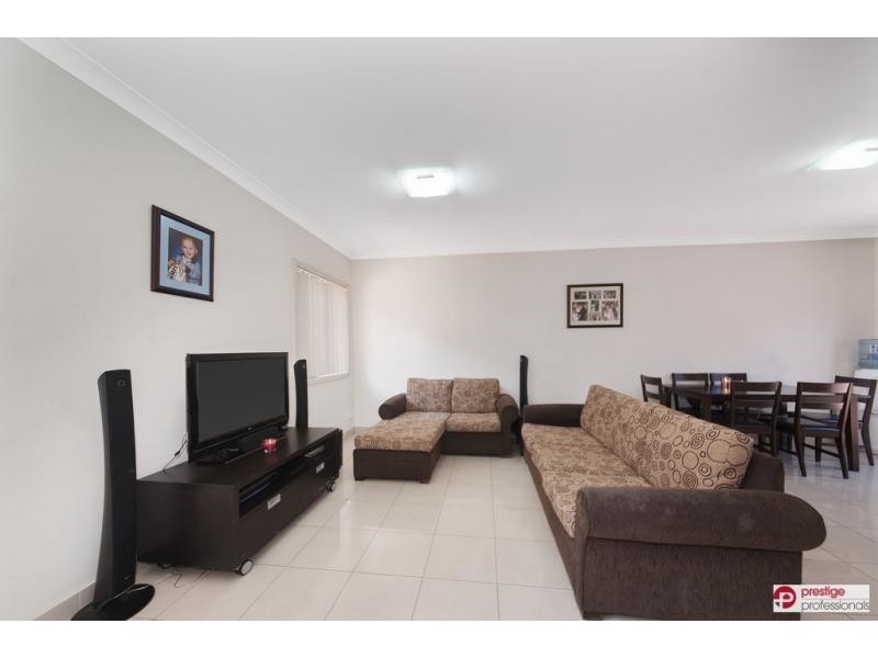 4/180 Newbridge Road, Moorebank NSW 2170