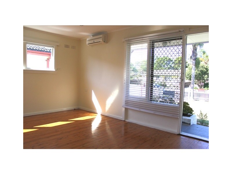 40 Brallos Avenue, Holsworthy NSW 2173