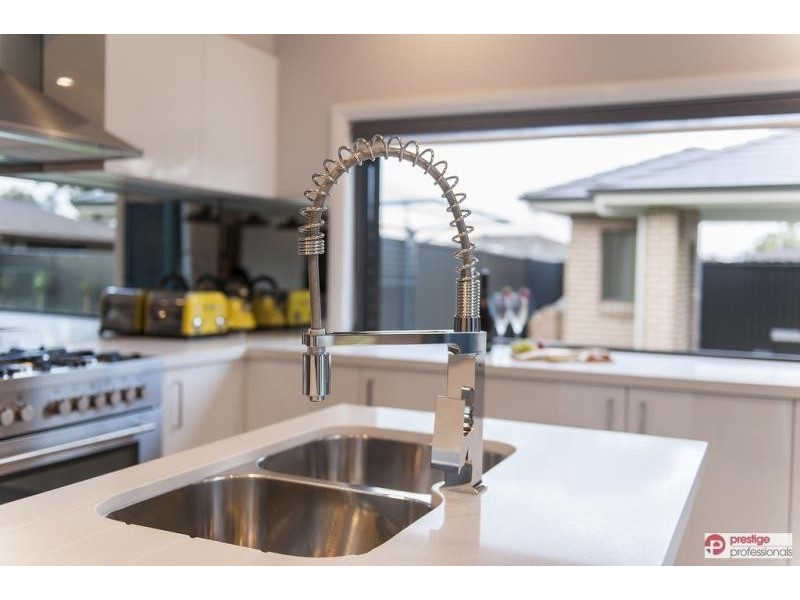 12 Thompson Avenue, Moorebank NSW 2170