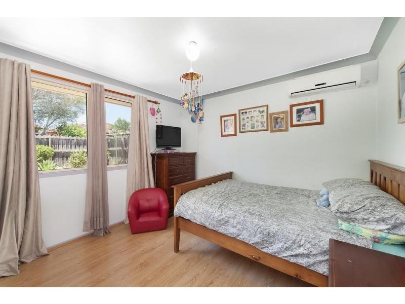 19 Claremont Court, Wattle Grove NSW 2173