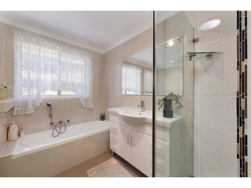 19 Claremont Court, Wattle Grove NSW 2173