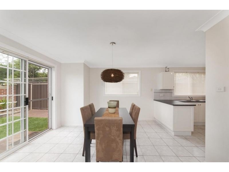 1/32 Claremont Court, Wattle Grove NSW 2173