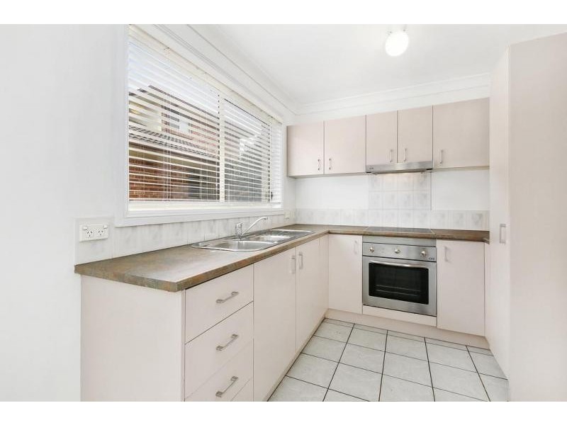 4/3 Church Road, Moorebank NSW 2170