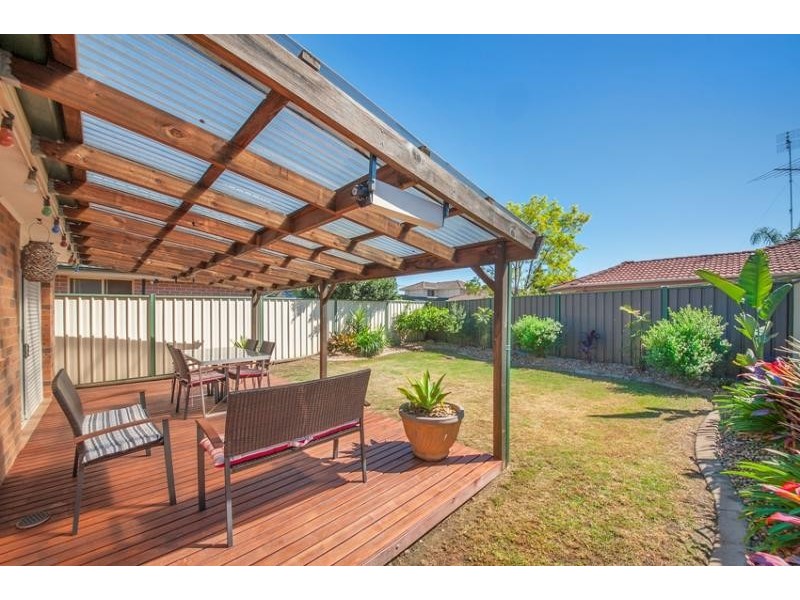 13 Gracemere Court, Wattle Grove NSW 2173