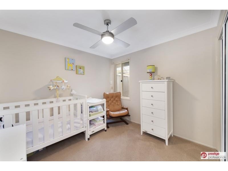 11 Hyde Park Court, Wattle Grove NSW 2173