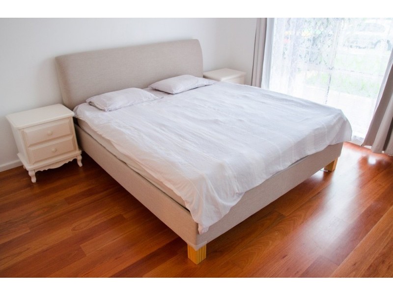 29 Castle Rock Court, Wattle Grove NSW 2173