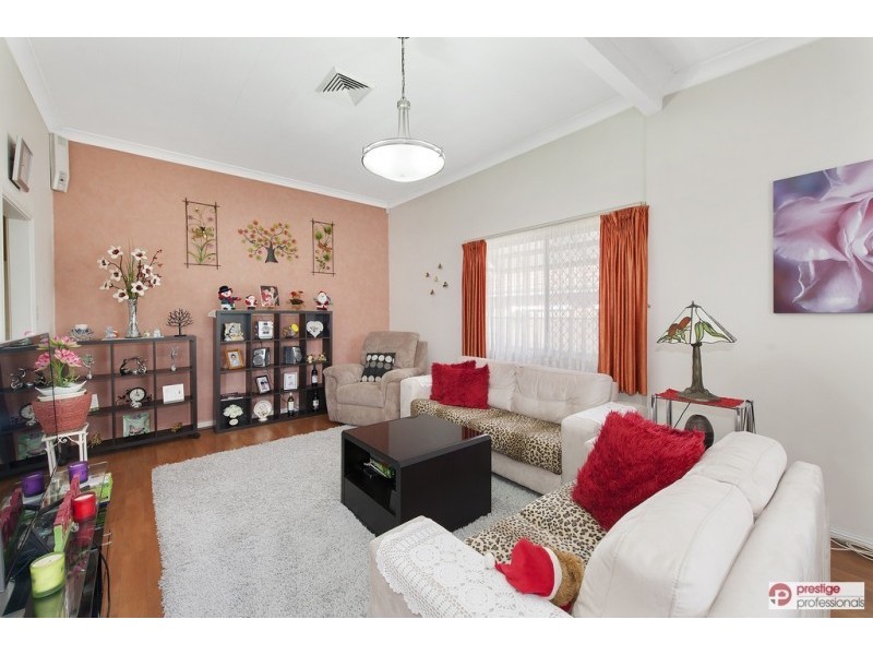 12 Walder Road, Hammondville NSW 2170