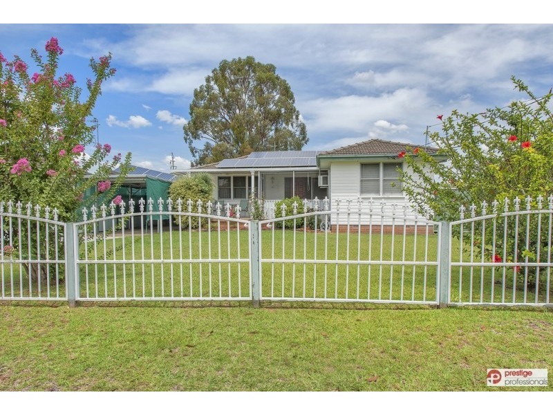26 Gabo Crescent, Sadleir NSW 2168