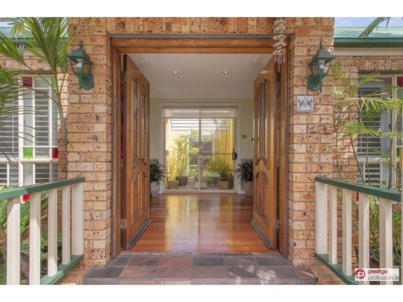 5 Havilah Court, Wattle Grove NSW 2173