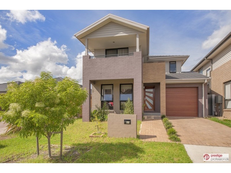 37 Schulten Street, Moorebank NSW 2170