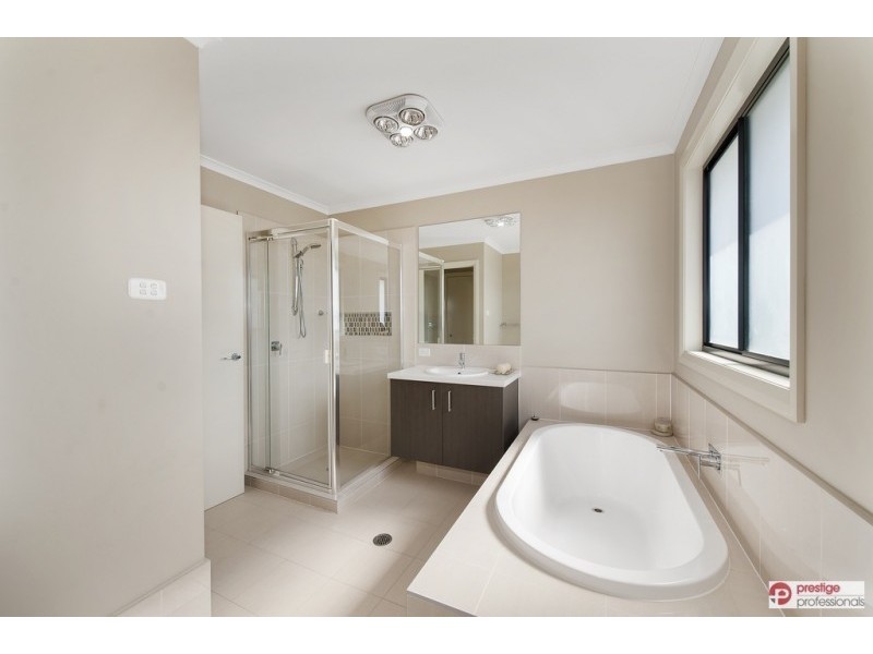 37 Schulten Street, Moorebank NSW 2170