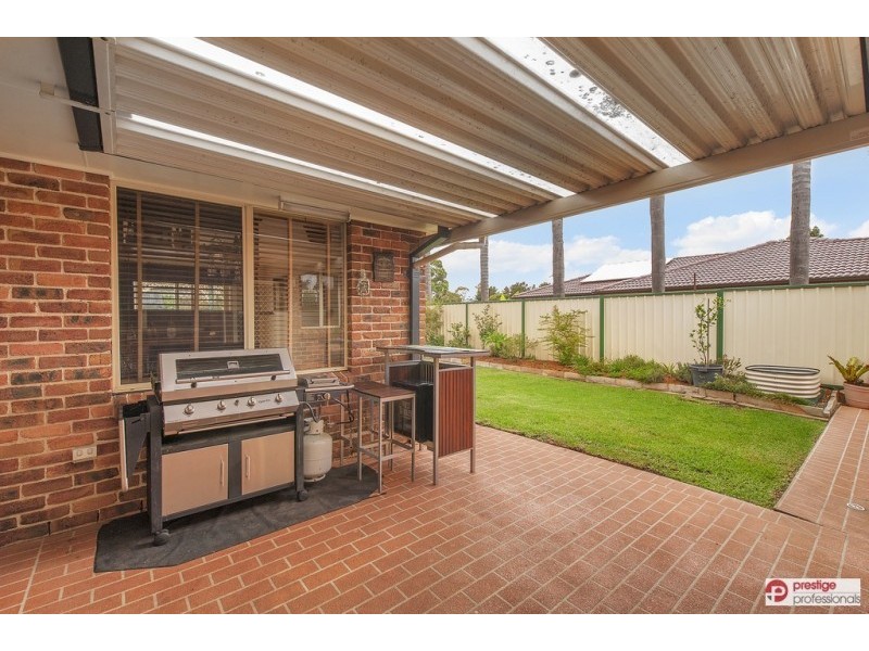 5 Bodalla Court, Wattle Grove NSW 2173