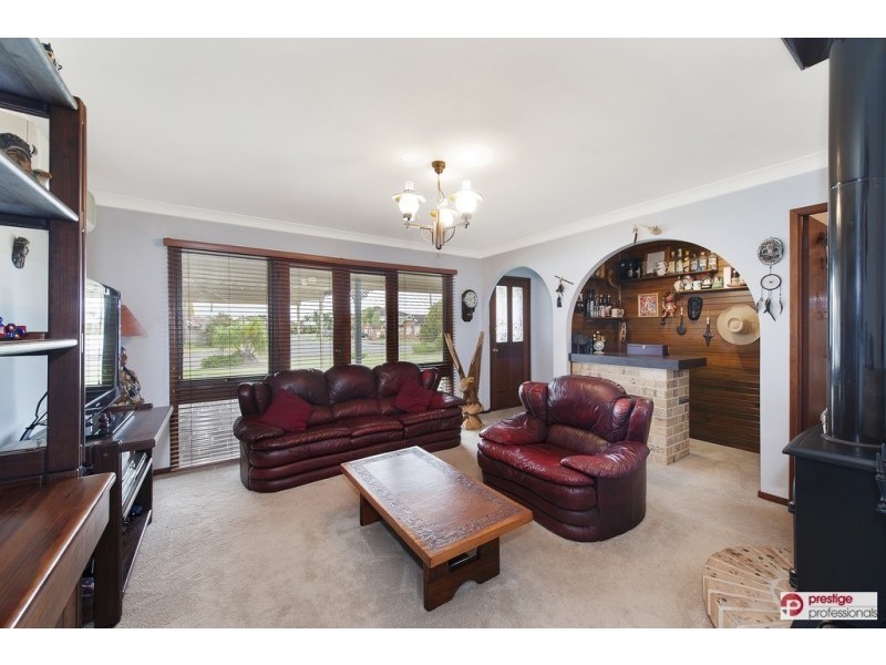 90 Childs Road, Chipping Norton NSW 2170