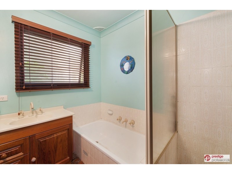 90 Childs Road, Chipping Norton NSW 2170