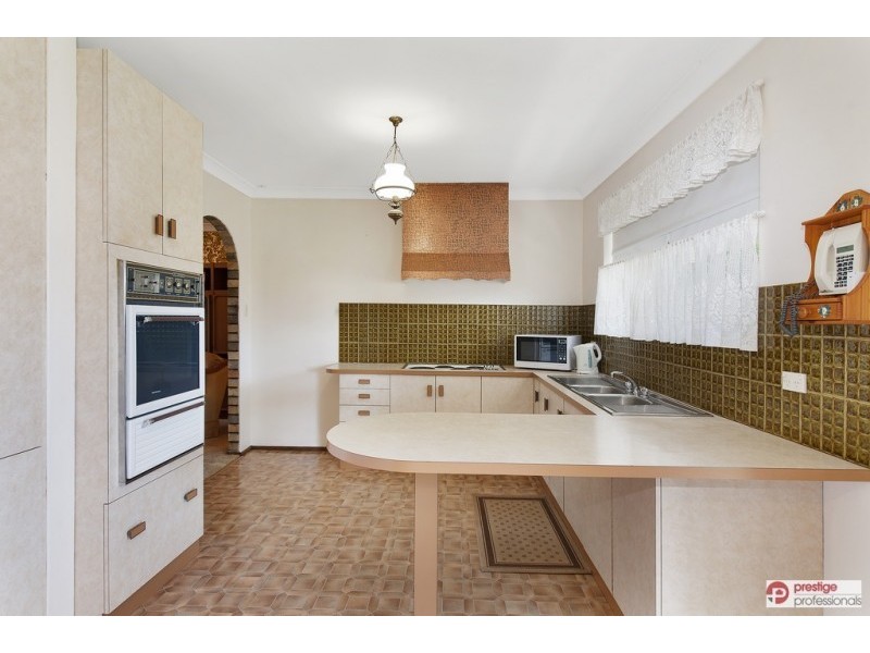 20 Maddecks Avenue, Moorebank NSW 2170