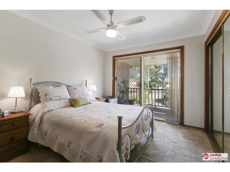 4/3 Carinya Place, Moorebank NSW 2170