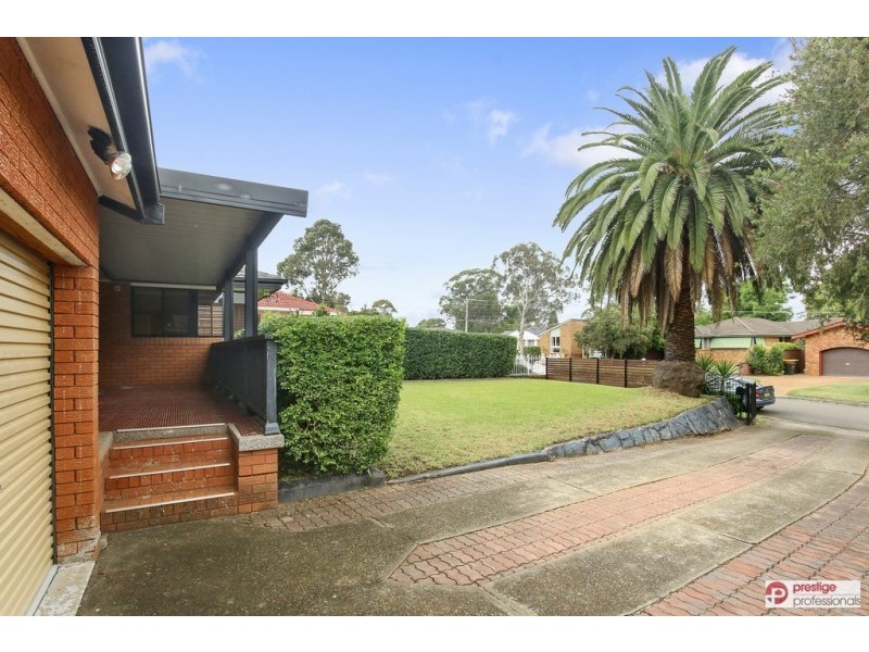 7 Bareena Place, Hammondville NSW 2170