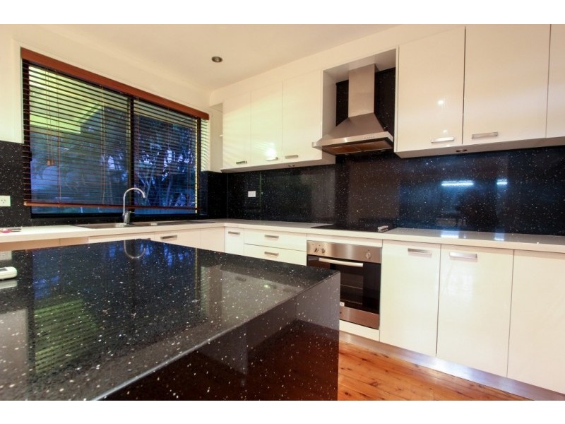 2 Carcoola Ave., Chipping Norton NSW 2170