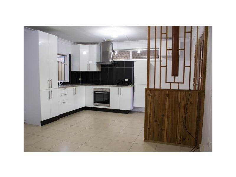 18a Dredge Avenue, Moorebank NSW 2170