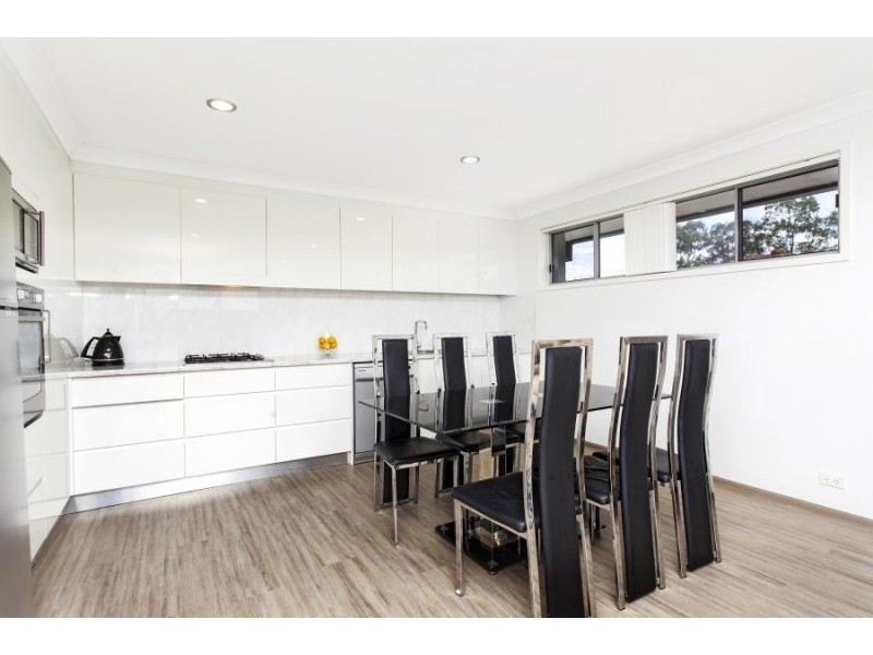 8 Evans Avenue, Moorebank NSW 2170