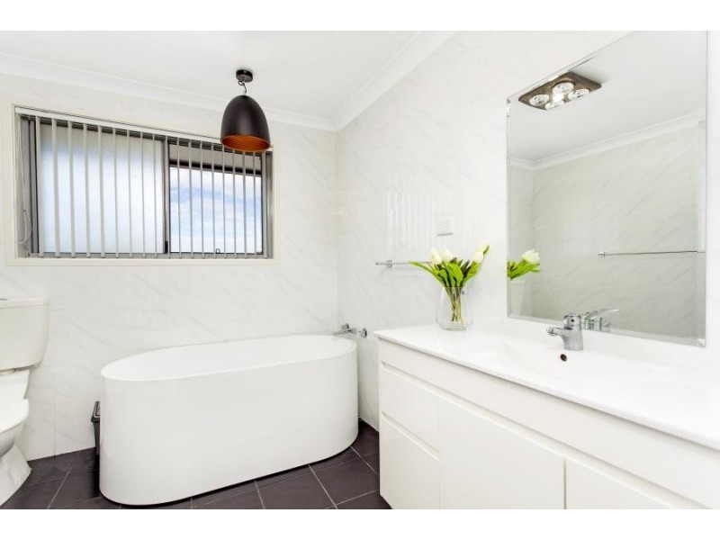 8 Evans Avenue, Moorebank NSW 2170