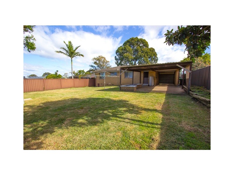 10 Burton Avenue, Moorebank NSW 2170