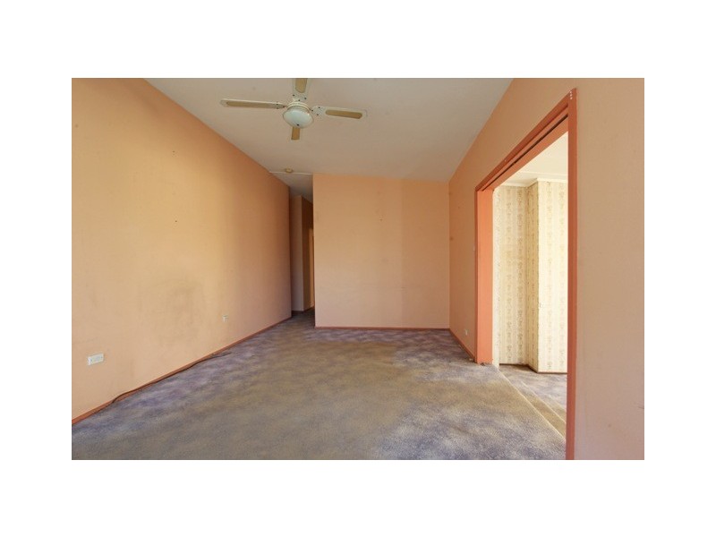 31 Stockton Avenue, Moorebank NSW 2170