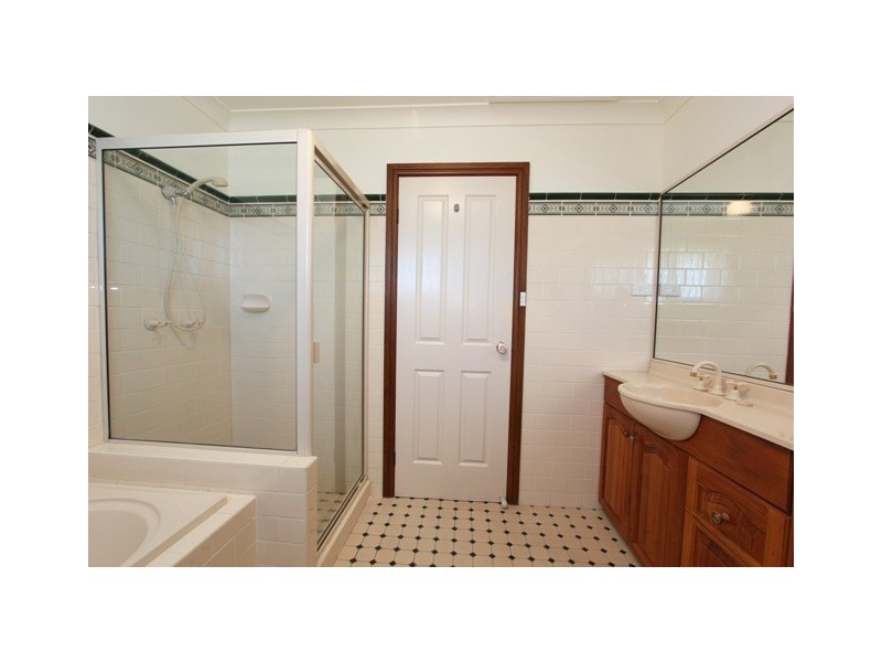 5/3 Carinya Place, Moorebank NSW 2170