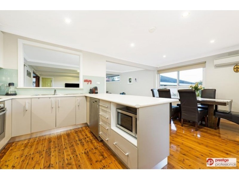 45 Gal Crescent, Moorebank NSW 2170