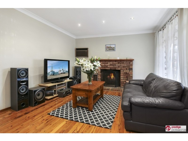 20 Josephine Crescent, Moorebank NSW 2170