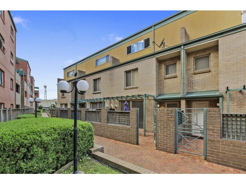55/100-124 Terminus Street, Liverpool NSW 2170