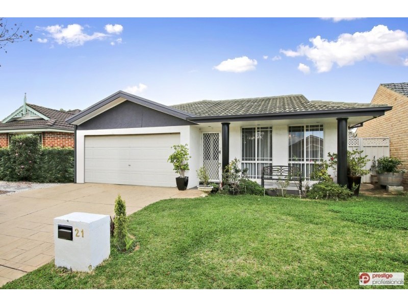 21 Martindale Court, Wattle Grove NSW 2173