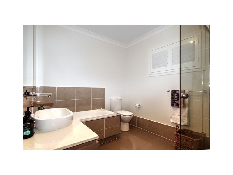 13 Eckersley Way, Moorebank NSW 2170