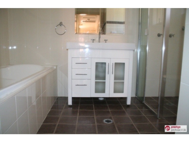 1/37-39 Swain Street, Moorebank NSW 2170