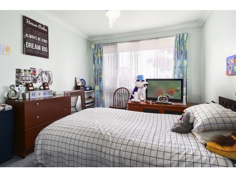 25 Wilkes Avenue, Moorebank NSW 2170