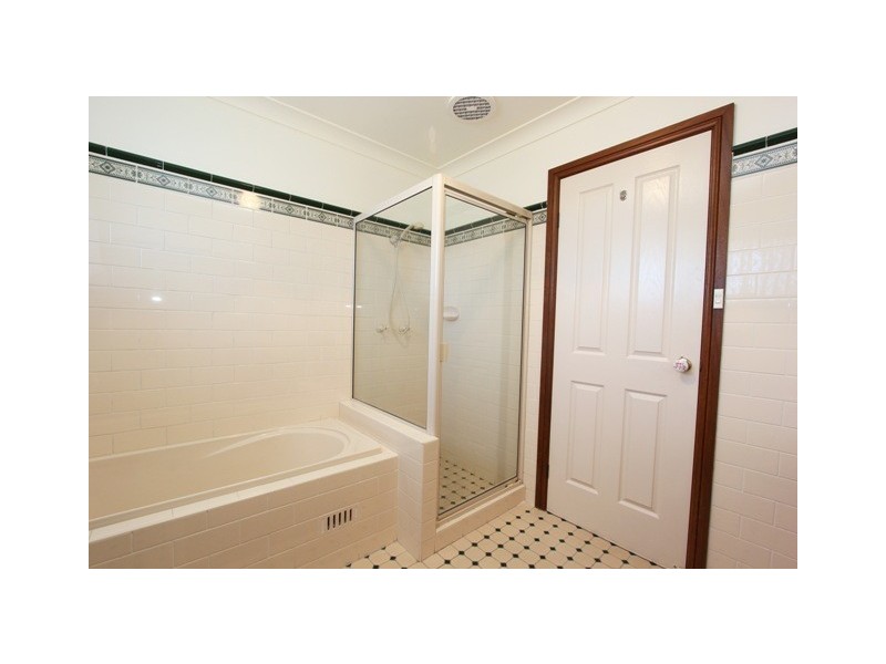 5/3 Carinya Place, Moorebank NSW 2170