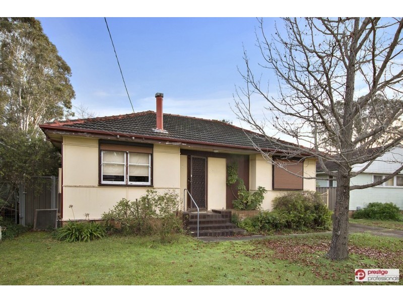 27 Gabo Crescent, Sadleir NSW 2168