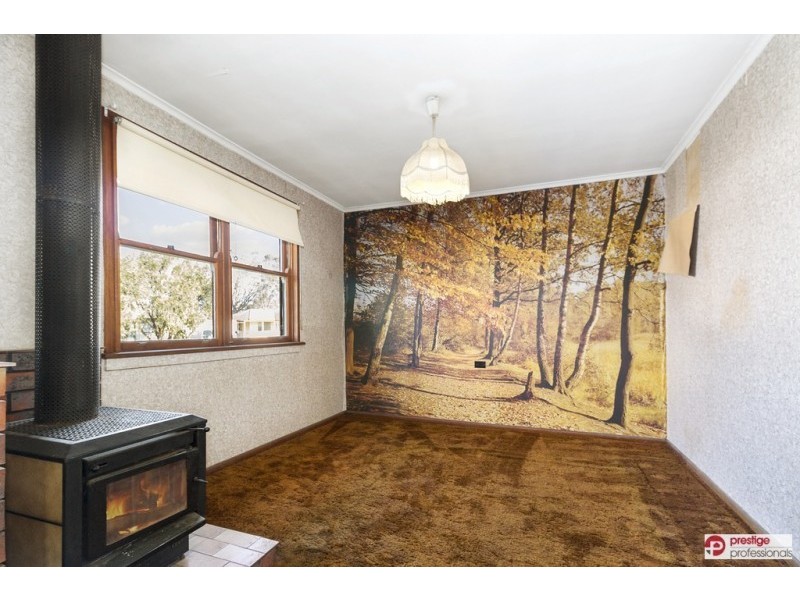 27 Gabo Crescent, Sadleir NSW 2168