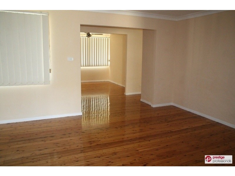 85 Renton Avenue, Moorebank NSW 2170