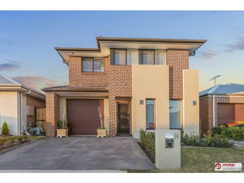 14 Conlon Avenue, Moorebank NSW 2170