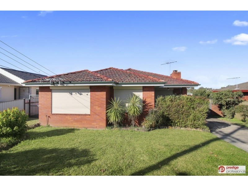 20 Josephine Crescent, Moorebank NSW 2170