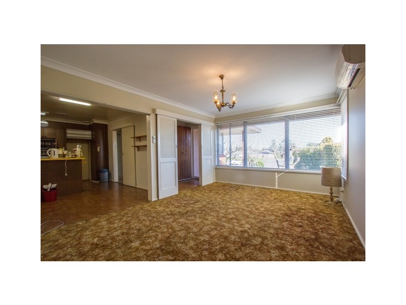 42 Dredge Avenue, Moorebank NSW 2170