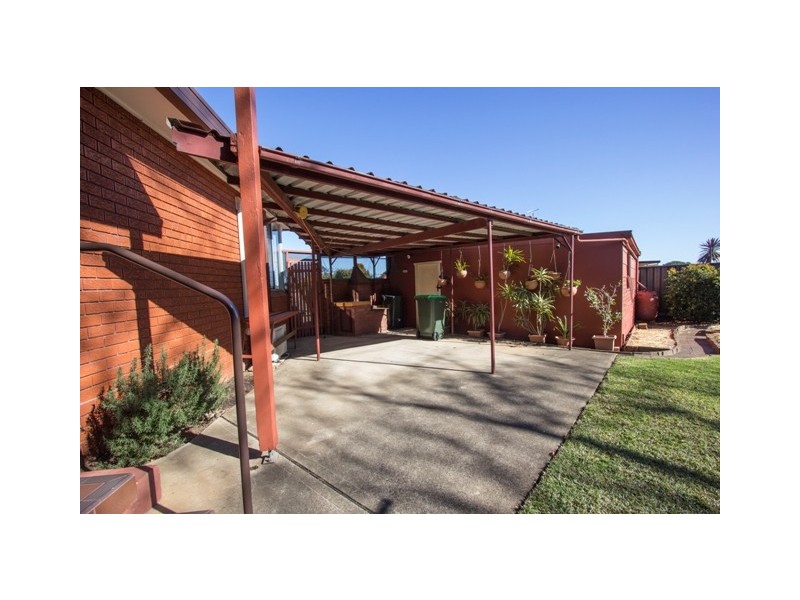 42 Dredge Avenue, Moorebank NSW 2170