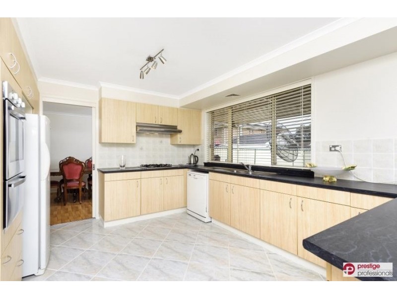 37 Derby Crescent, Chipping Norton NSW 2170