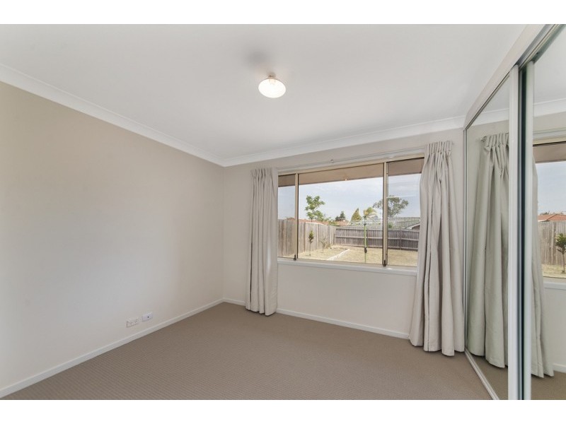 26 Bodalla Court, Wattle Grove NSW 2173