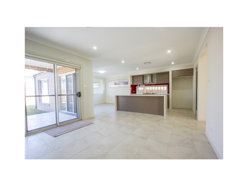 77 Travers Street, Moorebank NSW 2170