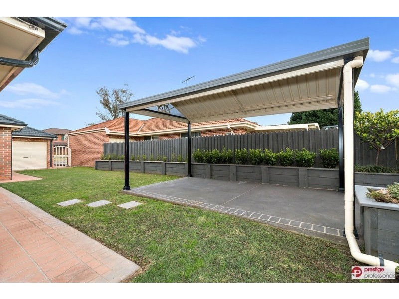 12 Merryville Court, Wattle Grove NSW 2173