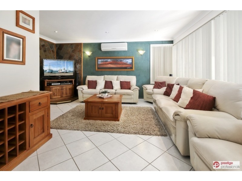 32 Wilkes Avenue, Moorebank NSW 2170