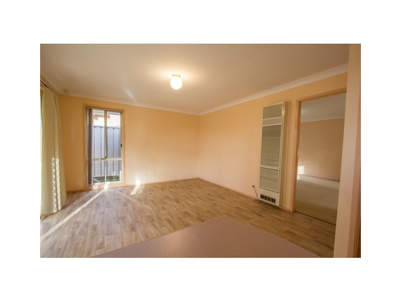 3 Tusculum Court, Wattle Grove NSW 2173